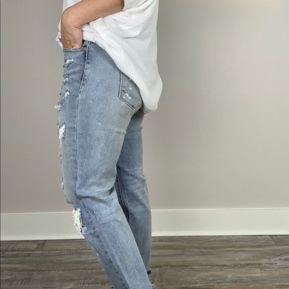 Jolene Distressed Girlfriend Jeans KanCan - Picture 3 of 8